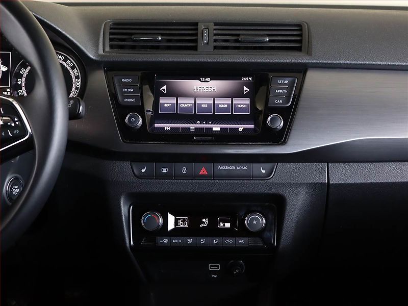 Škoda Fabia (2021) Style 1.0 TSI, Serv.kniha - fotka 10 z 18