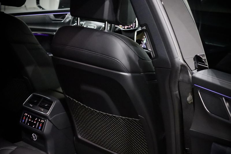 Audi A7 55 TFSI 3.0 V6 quattro S line - fotka 19 z 60