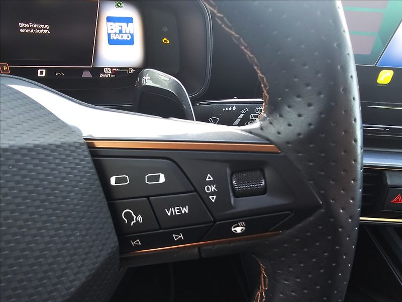 Cupra Formentor 1,4 eTSi 150KW eHYBRID DSG - fotka 20 z 48