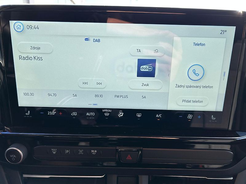 Ford Tourneo Custom 2.0 EcoBlue 110kW Titanium L1 - fotka 26 z 30