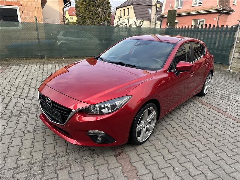 Mazda 3 2,0 G120 - fotka 9 z 22