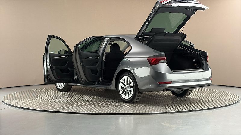 Škoda Octavia 1.5 TSI Style - fotka 7 z 26