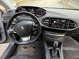 Peugeot 308 (2018) - náhled 6