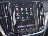 Volvo V60 PLUS DARK B4 FWD 145 kW - náhled 31
