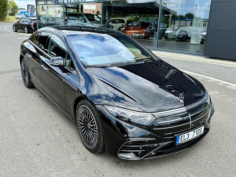 Mercedes-Benz EQS (2025) 450 4MATIC Linie AMG - fotka 10 z 29