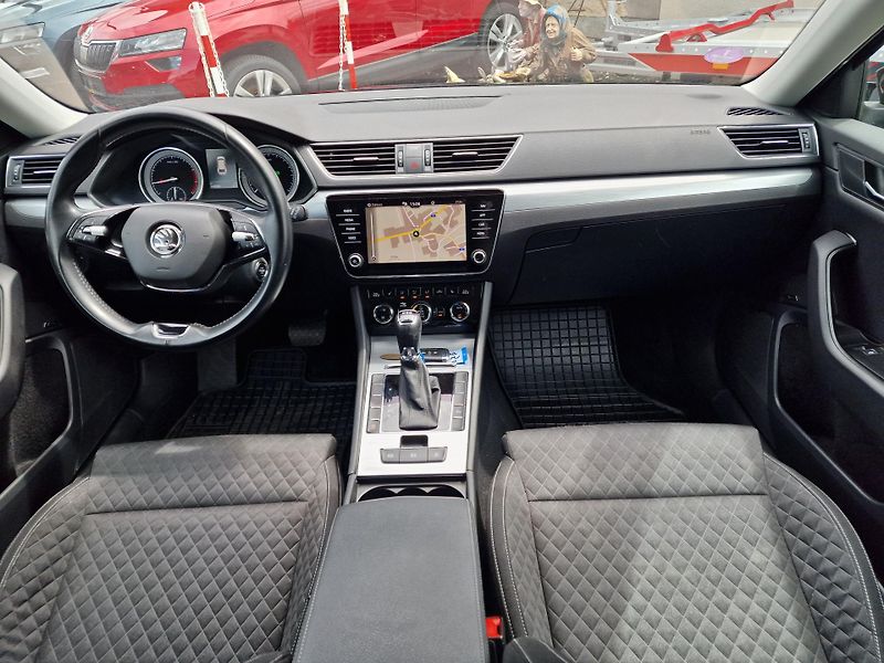 Škoda Superb 1,5TSI 110KW STYLE odp.DPH - fotka 12 z 25