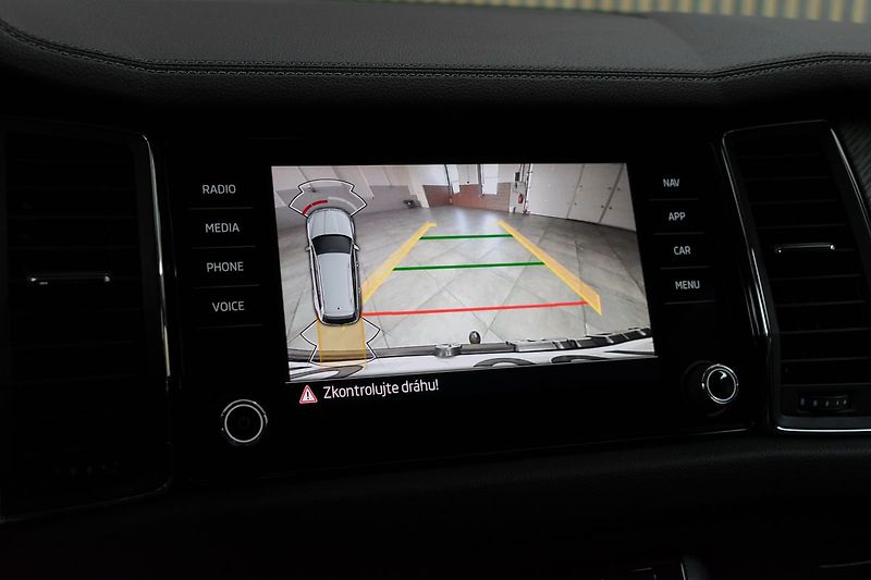 Škoda Kodiaq 2.0 TDI STYLE+*TAŽNÉ*DPH*ČR 1M - fotka 26 z 48