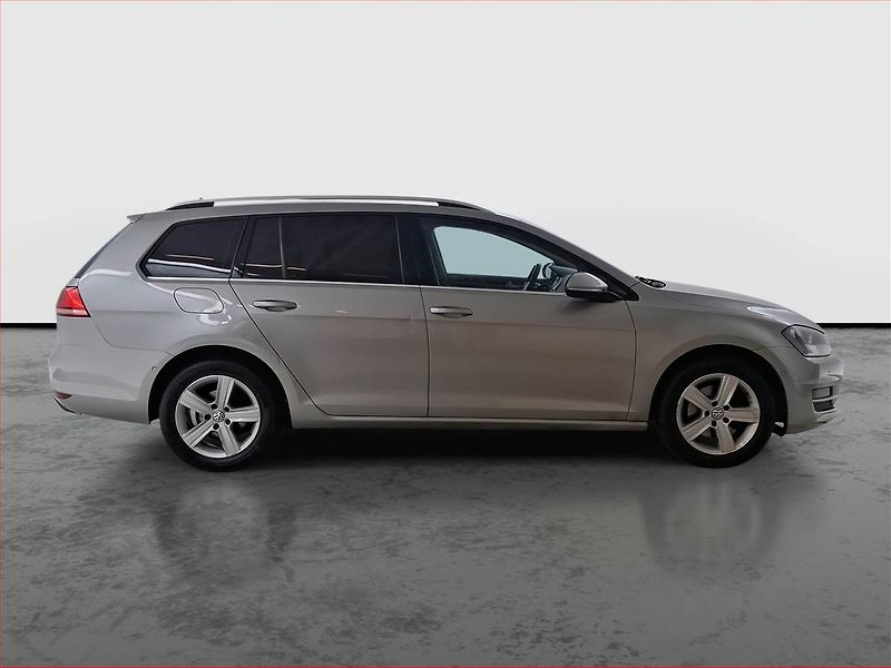 Volkswagen Golf (2014) Highline 1.6 TDI, Navi - fotka 6 z 15