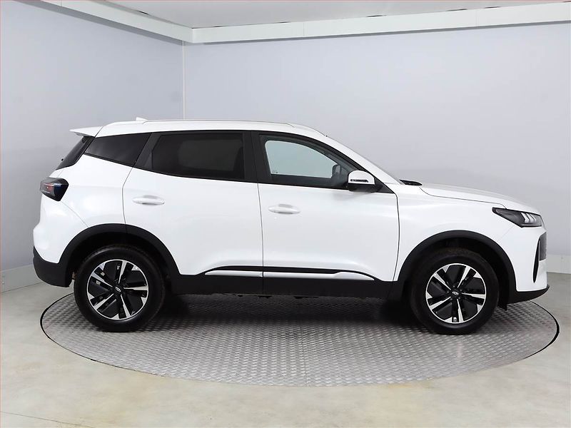 Chery Tiggo 4 HEV (2026) 1.5 Hybrid, UNIQUE - fotka 6 z 17