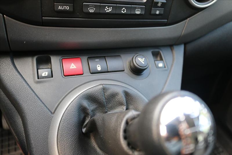 Citroën Berlingo 1,6 Multispace, Tažné , ČR - fotka 21 z 40