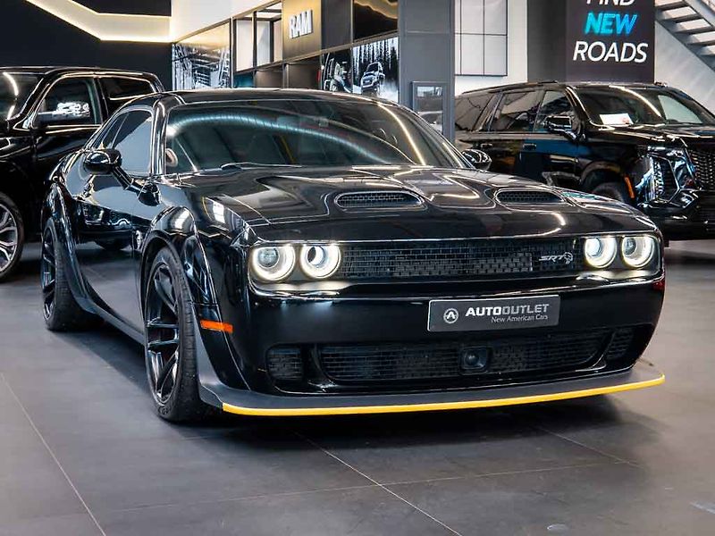 Dodge Challenger (2021) 6.2 SRT Hellcat Widebody 717HP - fotka 7 z 32