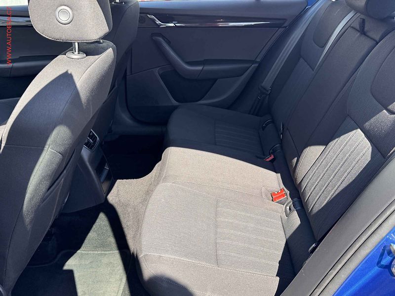 Škoda Octavia (2019) 1.5TSi, ČR, Style, DSG, LED - fotka 10 z 16