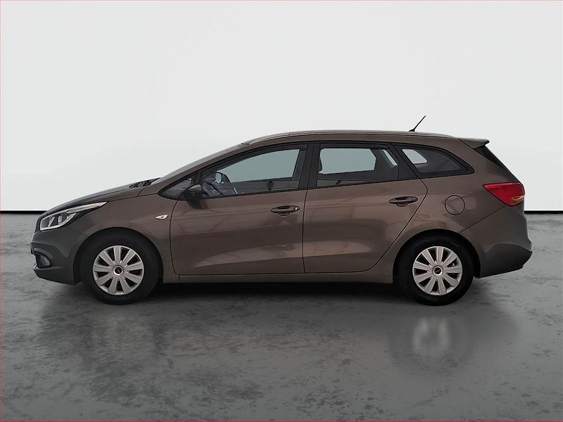 Kia Ceed (2015) 1.6 GDI, ČR,1.maj, Serv.kniha - fotka 3 z 17