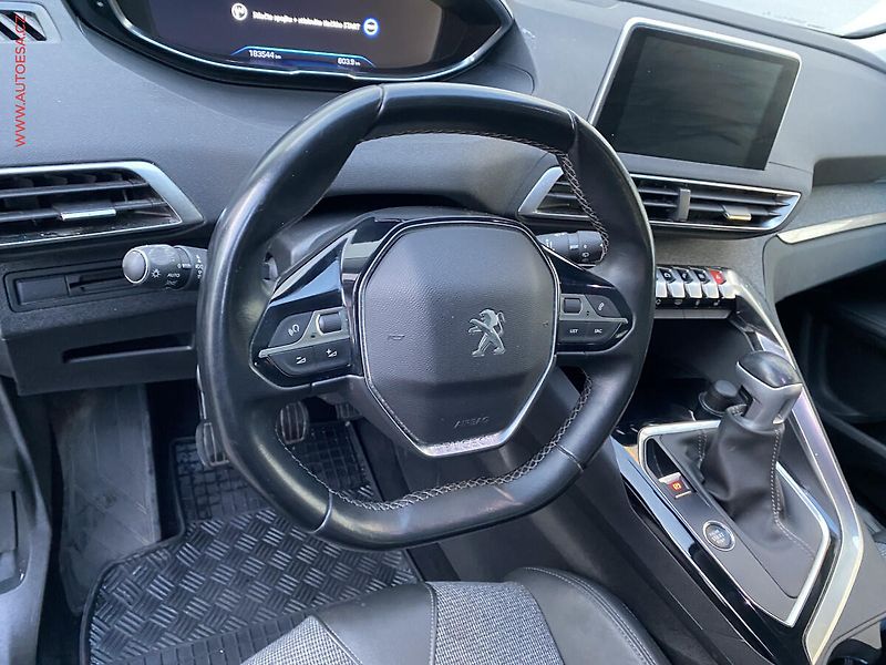 Peugeot 5008 (2020) 1.5 HDi 7míst, 2.maj,ČR - fotka 12 z 17