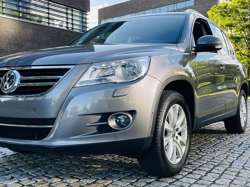 Volkswagen Tiguan 2.0TSI 4x4 AUT SERVISKA VYHŘEV - fotka 45 z 47