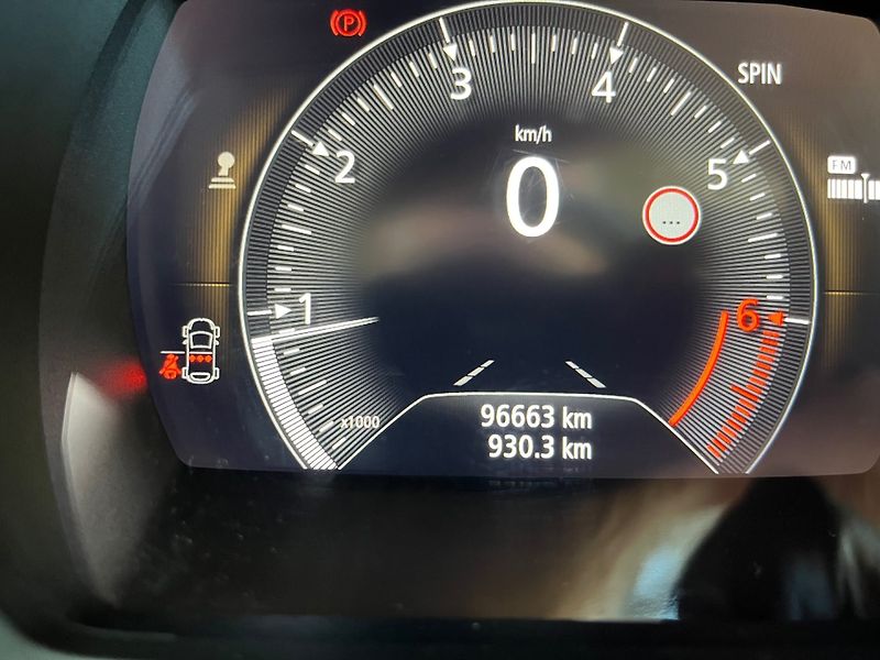 Renault Kadjar (2021) 1.3 TCe NAVI Top Stav - fotka 15 z 20