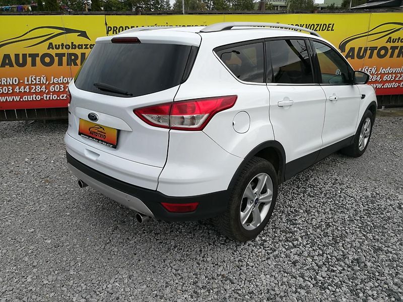 Ford Kuga 2,0 TDCi - fotka 3 z 21