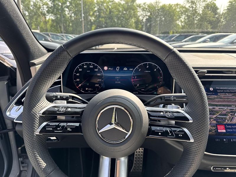 Mercedes-Benz Třídy E E 220d 4M kombi. - fotka 10 z 17