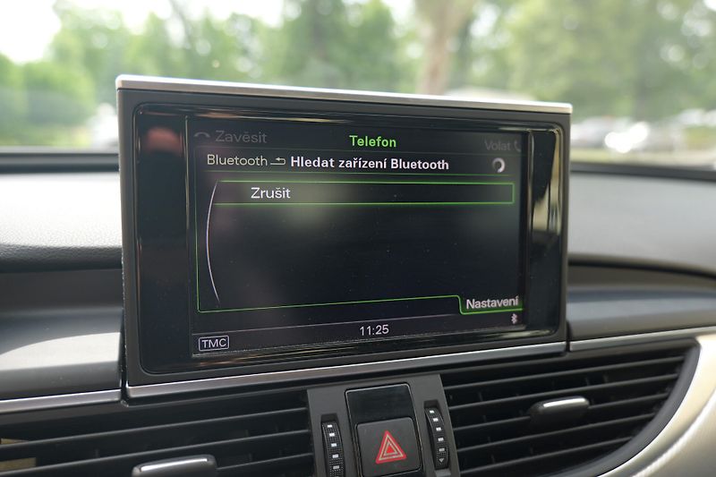 Audi A6 3.0 TDI 180kW KESSY Paměť Taž - fotka 28 z 34