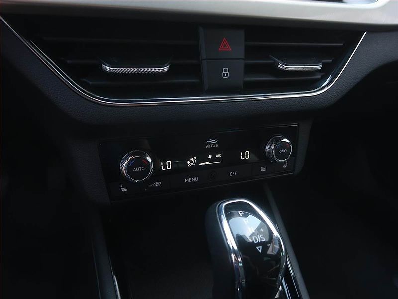 Škoda Scala (2022) 1.0 TSI, Automat, Serv.kniha - fotka 17 z 18