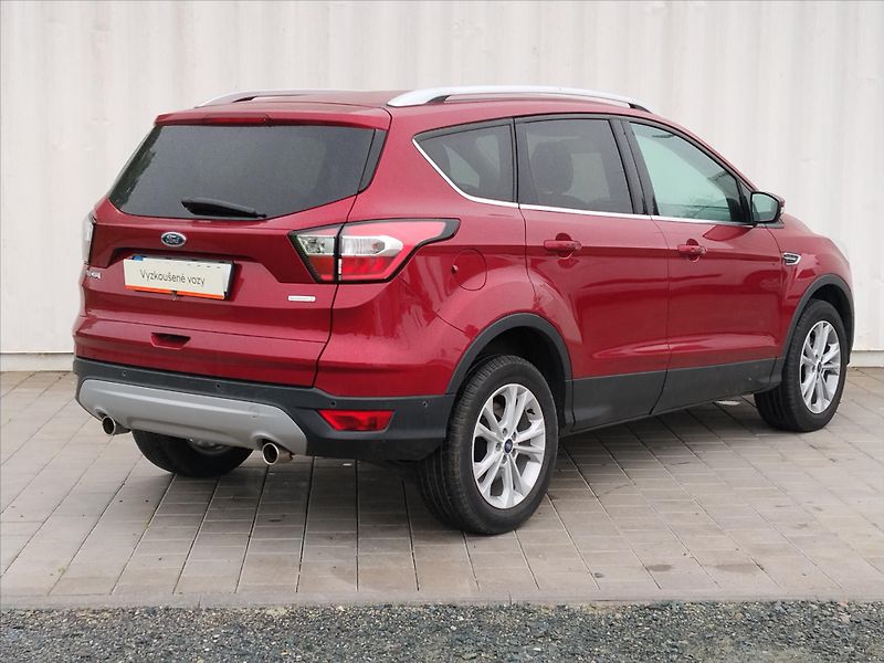 Ford Kuga 1,5   ECOBOOST 110Kw TITANIUM - fotka 23 z 29