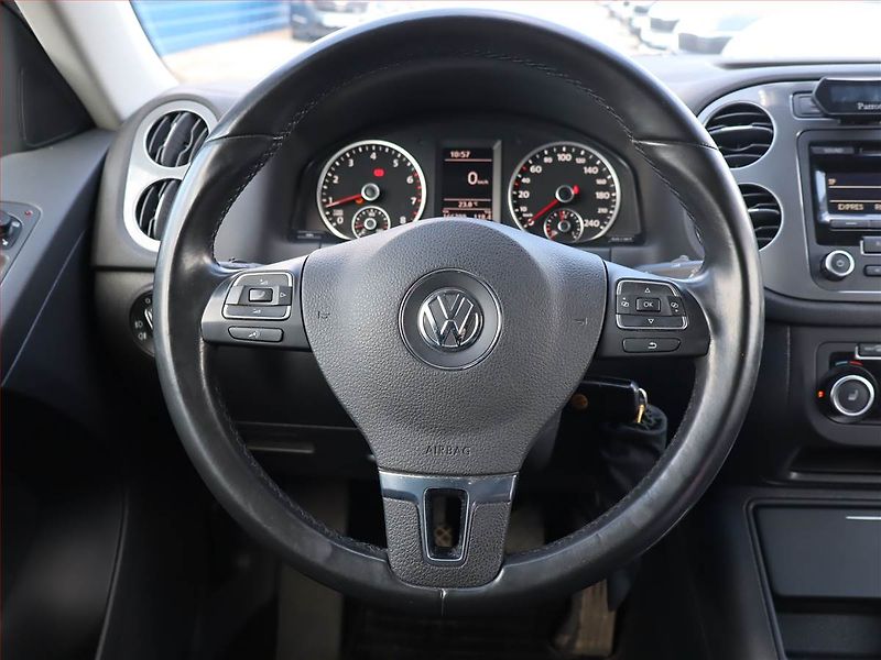 Volkswagen Tiguan (2011) 1.4 TSI, 4X4, Serv.kniha - fotka 16 z 19