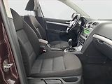 Škoda Octavia (2012) Elegance 1.6 TDI, Tempomat - náhled 9