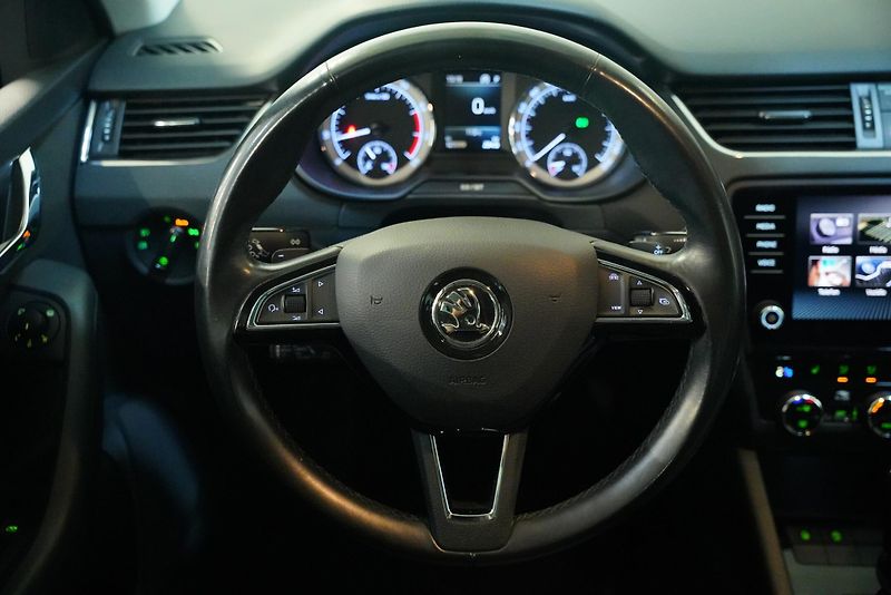 Škoda Octavia - fotka 19 z 28
