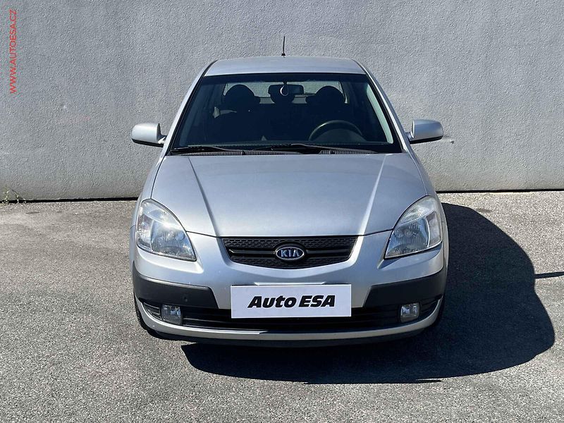Kia Rio (2009) 1.5 CRDi, ČR, AC, park.asist - fotka 2 z 13