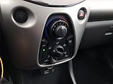 Toyota Aygo (2017) 1.0 VVT-i, Tempomat - náhled 13
