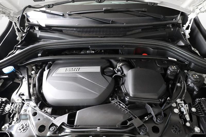BMW X1 xDrive20d - fotka 9 z 26