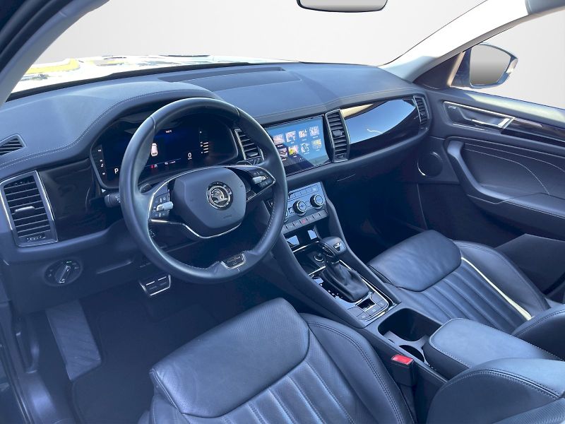 Škoda Kodiaq (2023) 2.0 TDI 110 kW DSG 4X4 L&K - fotka 5 z 35