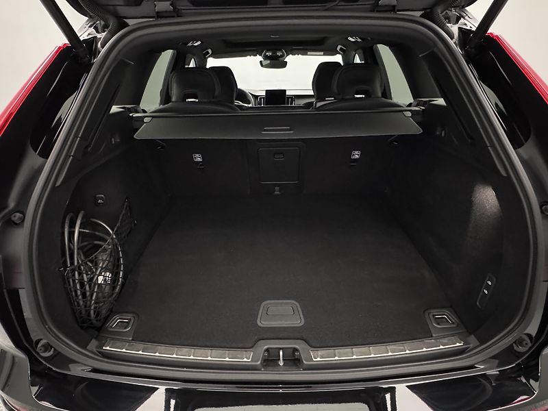 Volvo XC60 T6 AWD RECHARGE ULTRA CZ 1.maj - fotka 5 z 57