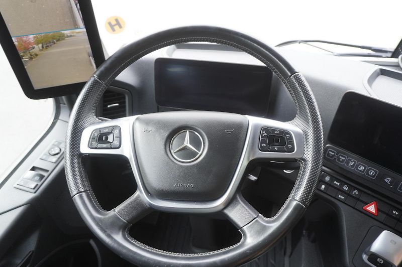 Mercedes-Benz Actros (2022) 1840 MP5 tractor unit / 2022 - fotka 19 z 24