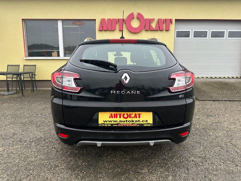 Renault Mégane III Sportour 1.5 DCi 81kW/Navi - fotka 4 z 34