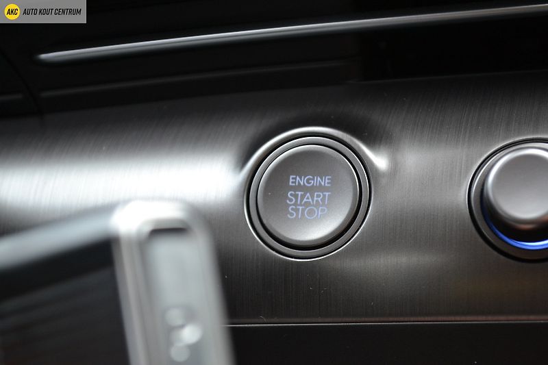 Hyundai Kona 1,6 T-GDI 2WD DCT SMART TECHNO - fotka 32 z 50