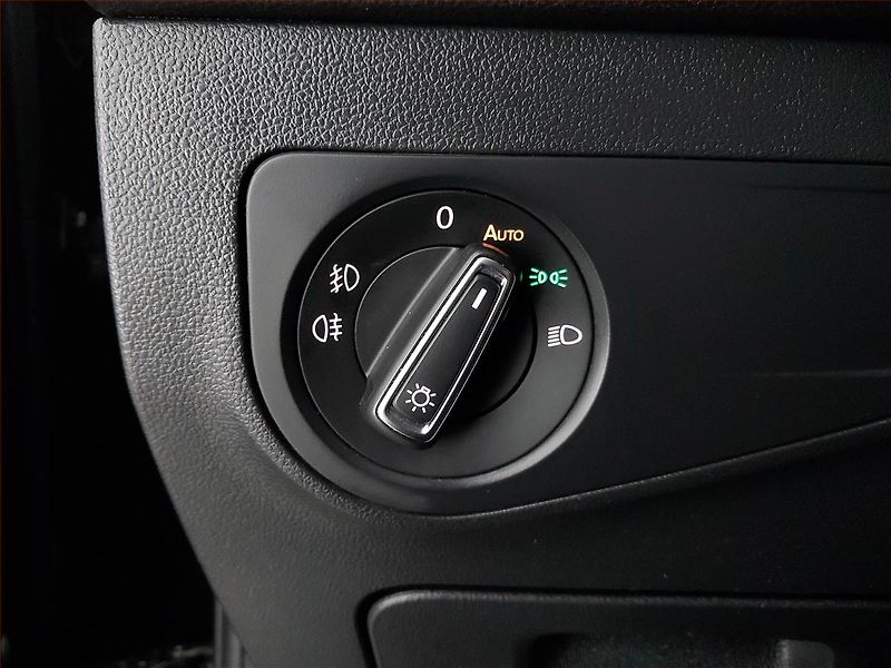 Volkswagen Tiguan Allspace (2020) 2.0 TDI - fotka 19 z 24