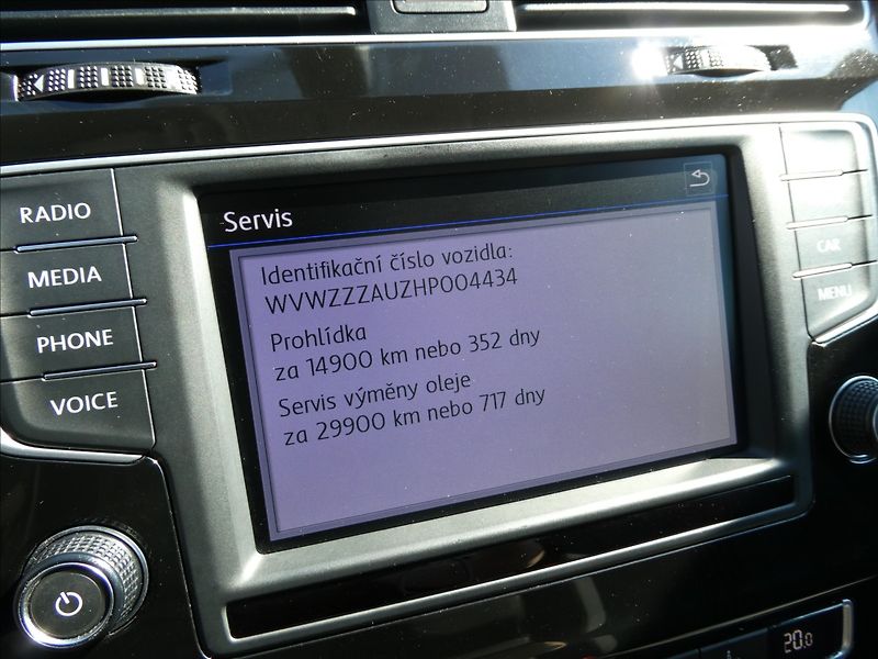 Volkswagen Golf 1,6 TDi 81kW DSG ALLSTAR,2xkol - fotka 38 z 50