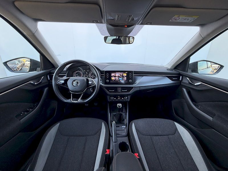 Škoda Kamiq (2022) 1.5 TSI 110kW Style - fotka 9 z 35
