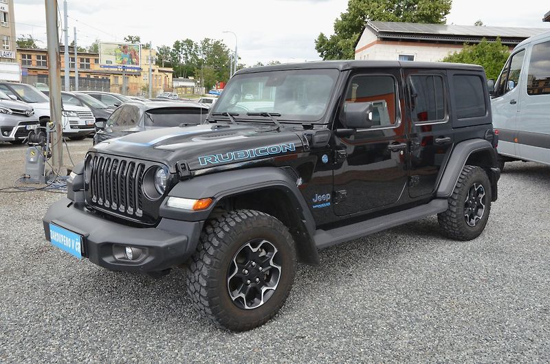 Jeep Wrangler (2022) Rubicon 4xe Unlimited 4x4 / ČR - fotka 3 z 52