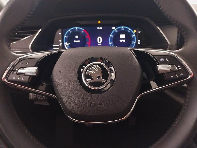 Škoda Octavia (2022) 2.0 TDI - fotka 16 z 19