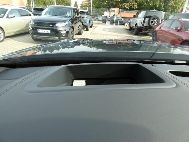 Land Rover Range Rover Velar (2026) Belgravia Edition P400e        - fotka 39 z 45