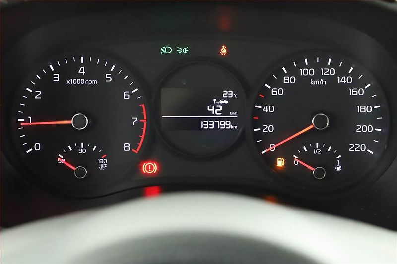 Kia Picanto (2021) ComfortLine 1.0 MPI, ČR,1.maj - fotka 8 z 13