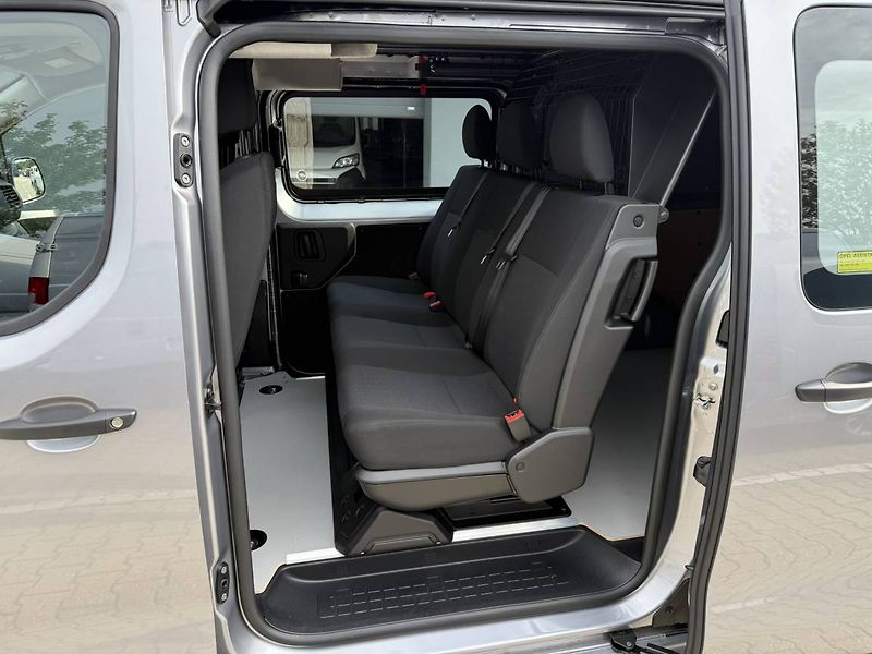 Opel Vivaro (2026) L2 (L) Crew Van Flexspace 2.2 - fotka 19 z 24