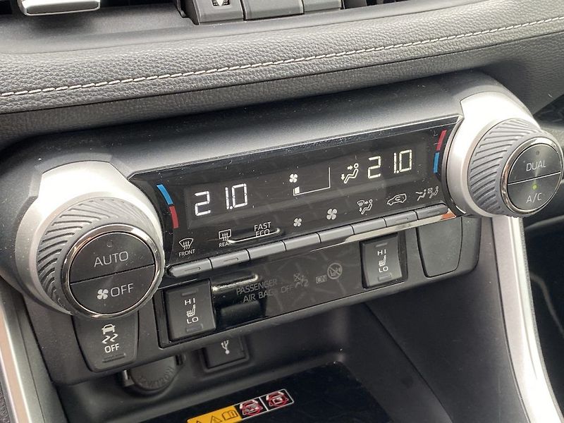 Toyota RAV4 2.5HSD, ČR, Com Style, 4x4 - fotka 14 z 17