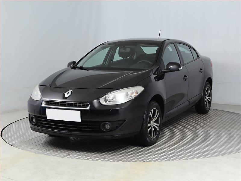 Renault Fluence (2012) 1.6 16V, rezervace - fotka 2 z 15