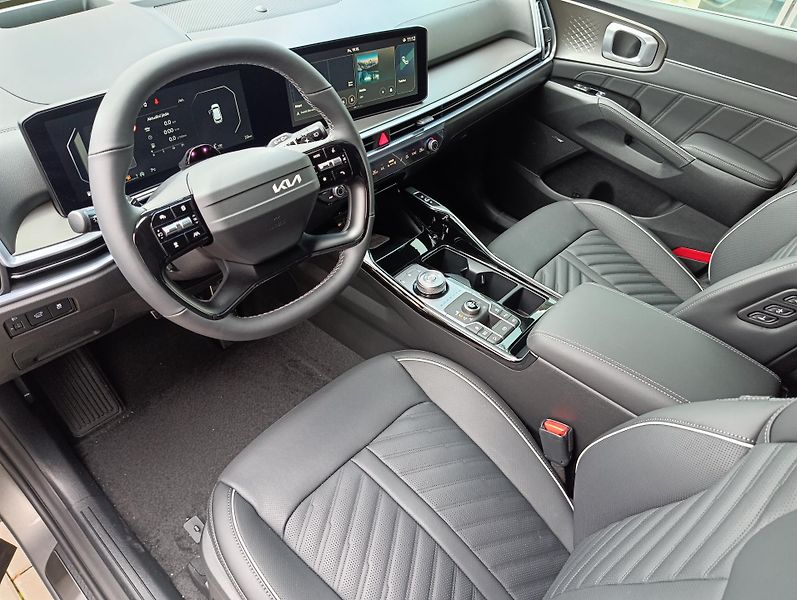 Kia Sorento (2026) 7P 2,2 CRDi SCR 4x4 8DCT TOP - fotka 4 z 6