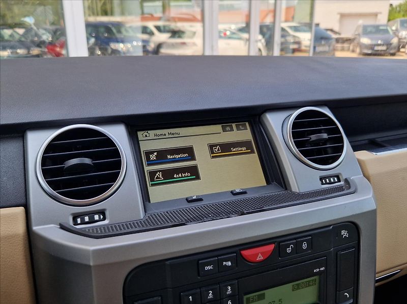 Land Rover Discovery 2,7 TDI 140kW TAŽNÉ HARMANKARD - fotka 27 z 35