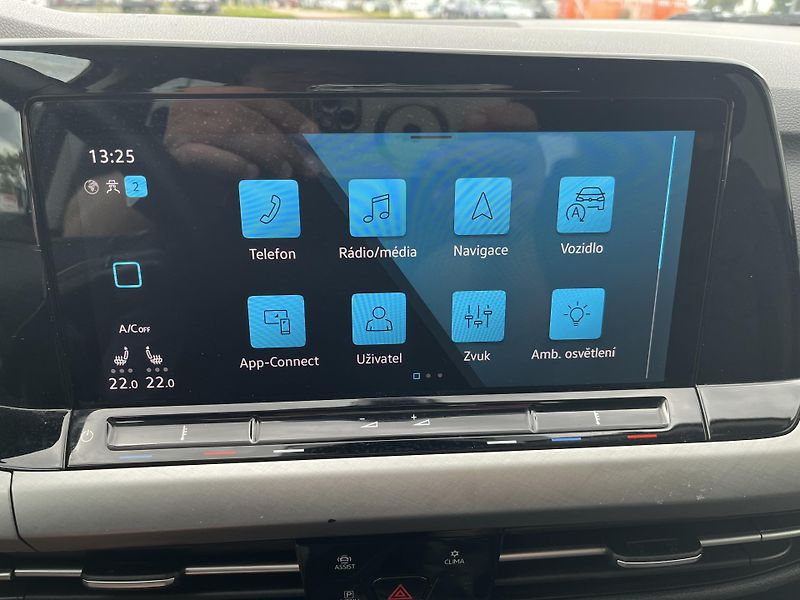 Volkswagen Golf 1.5 TSi  110 kW ČR - fotka 20 z 34