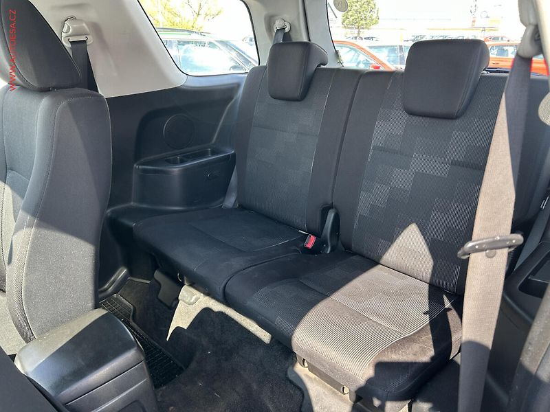 Suzuki Grand Vitara (2009) 1.6i, ČR - fotka 10 z 14